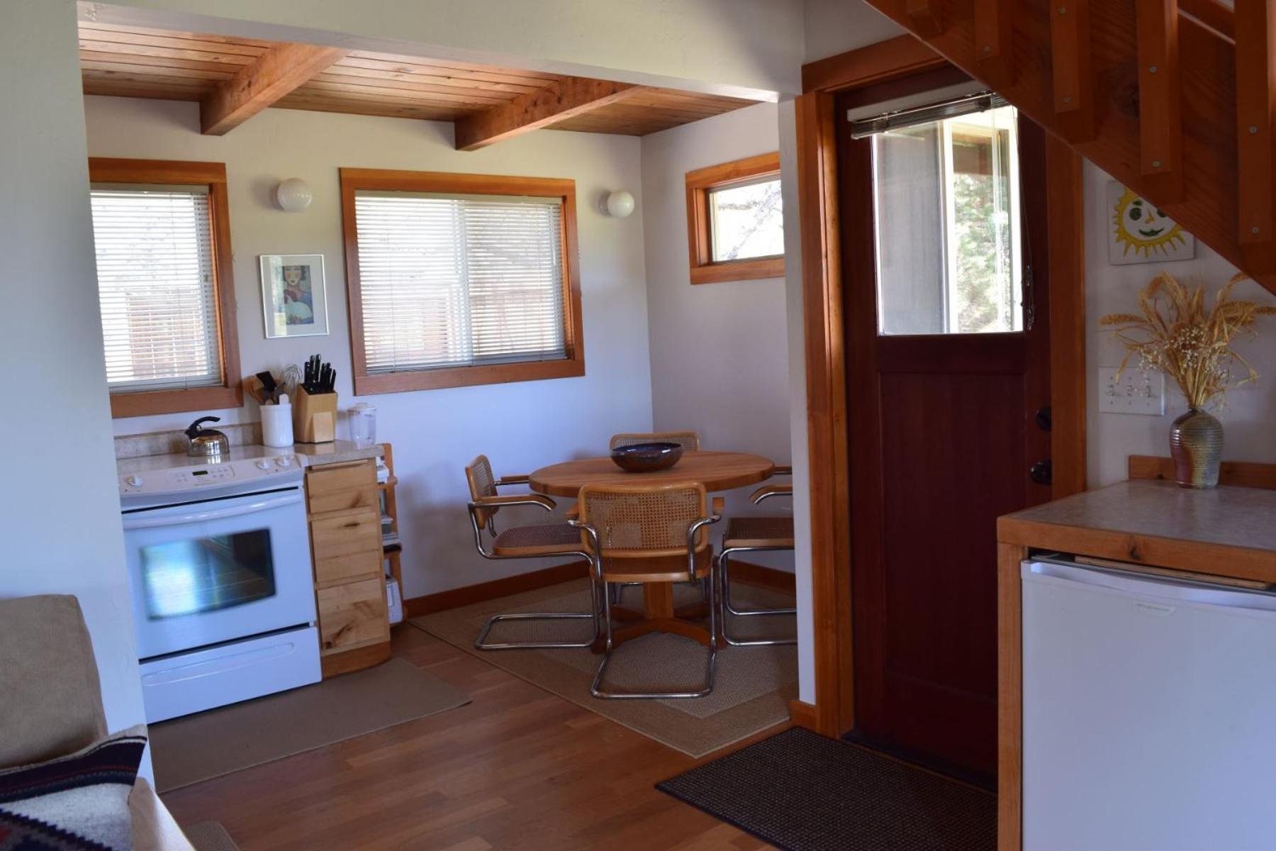 Meadow View Cabin Sisters Bagian luar foto