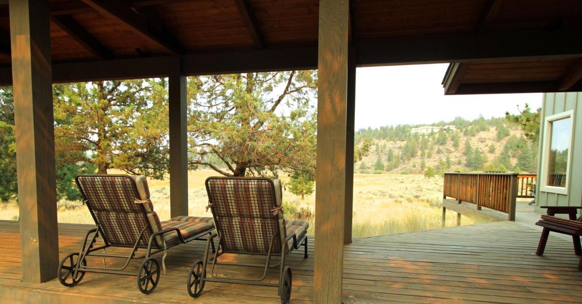Meadow View Cabin Sisters Bagian luar foto